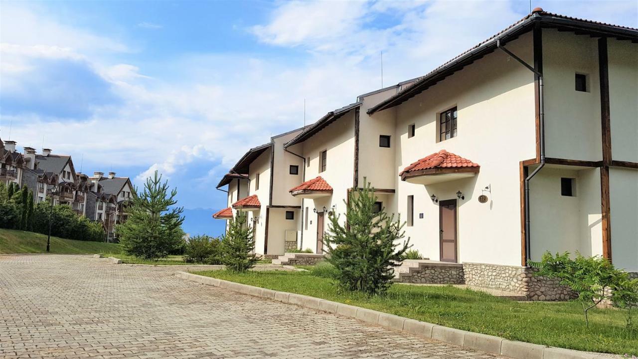 Pinerose Resort 班斯科 外观 照片