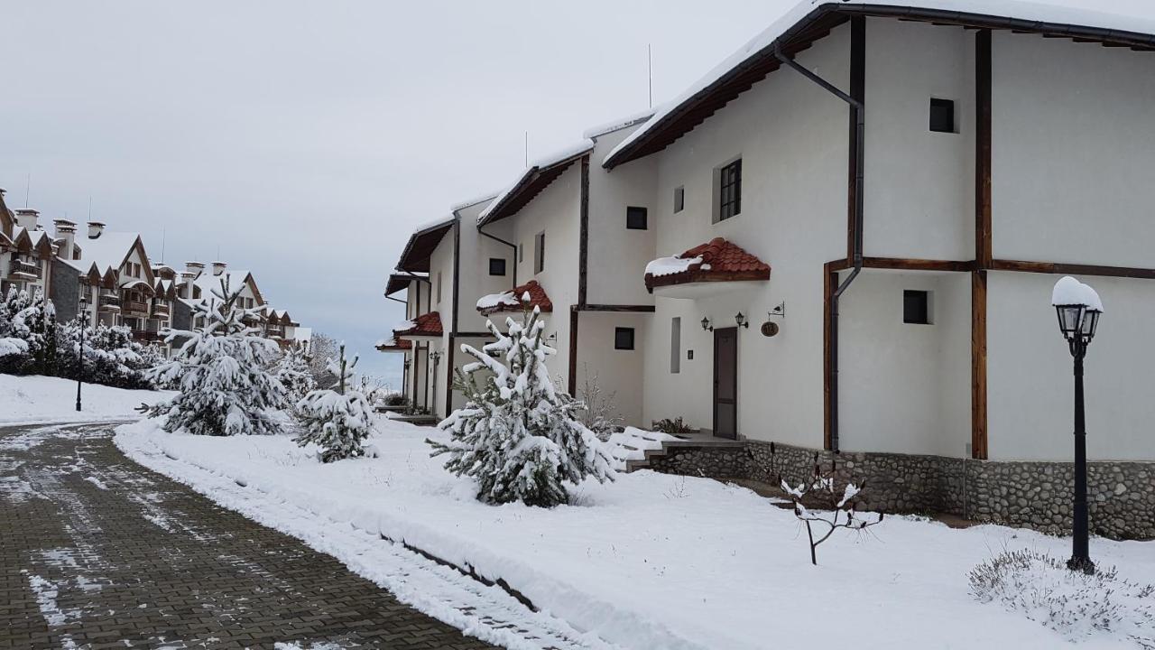 Pinerose Resort 班斯科 外观 照片